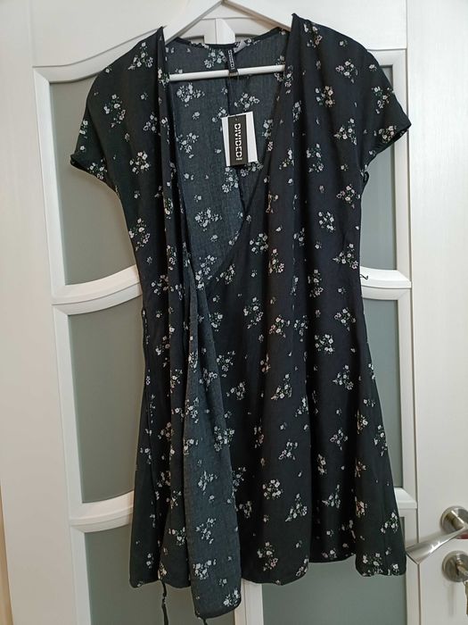 Rochie nouă H&M parte peste parte