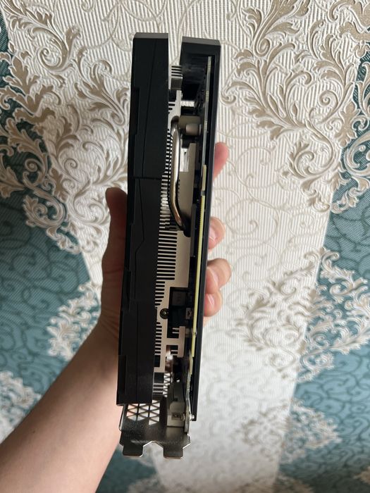 Axle Gtx 1660 super  Esonic B760D A Ddr 5 plata sotiladi