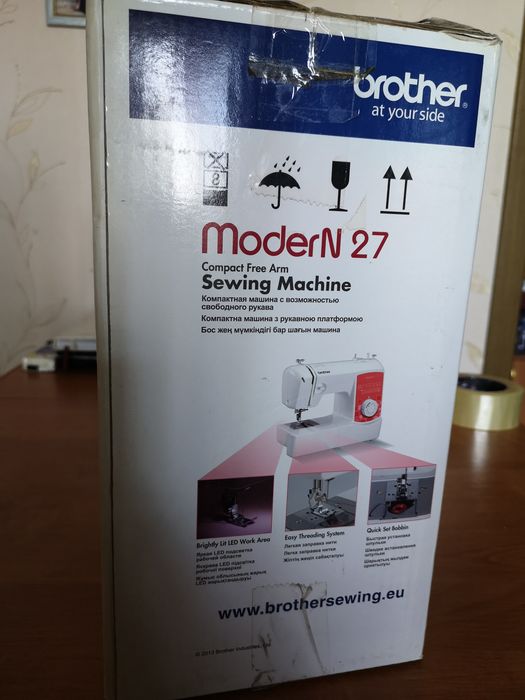 Швейная машинка Brorher Modern 27