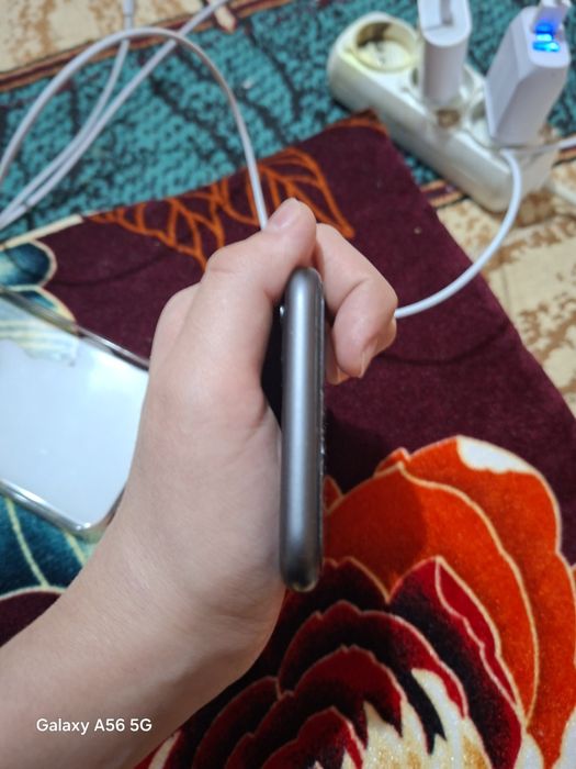 Айфон 11 в идеальном состояний