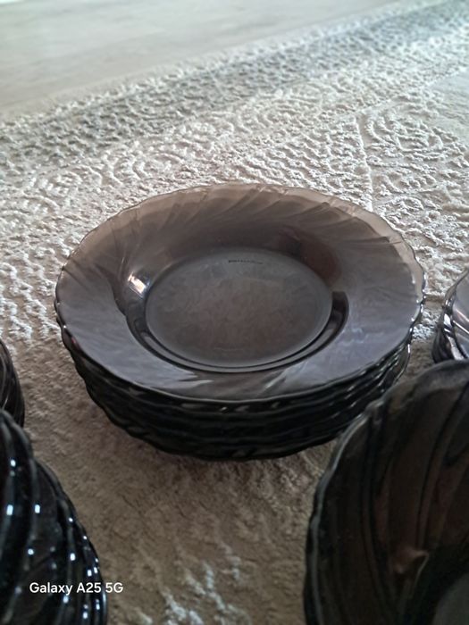 Продам посуды 44 персон