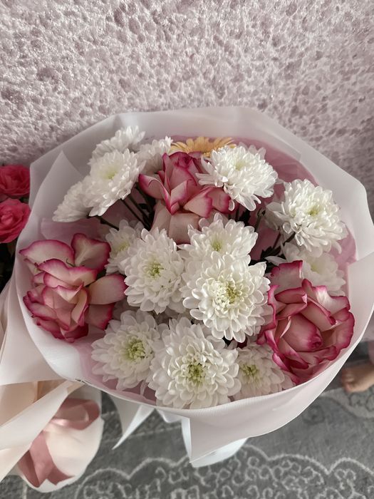 цветы сатылады 1. 8000