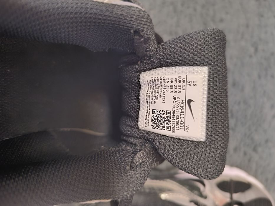 Дамски маратонки "Nike"-37,5 номер