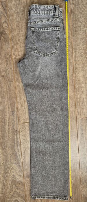 Blugi fete Bershka mărimea 32