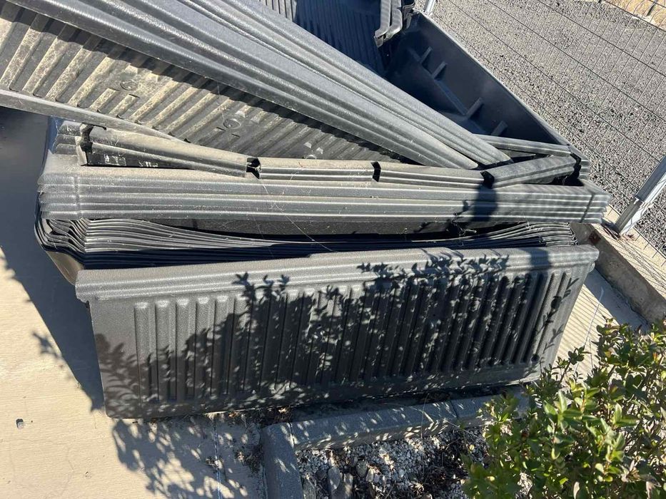 Легени, вани, корита за пикапи