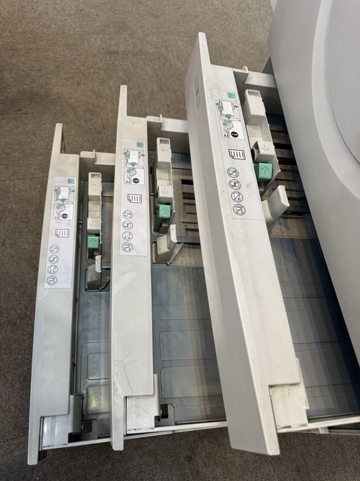 Принтер Xerox WorkCentre 7242 нерабочий