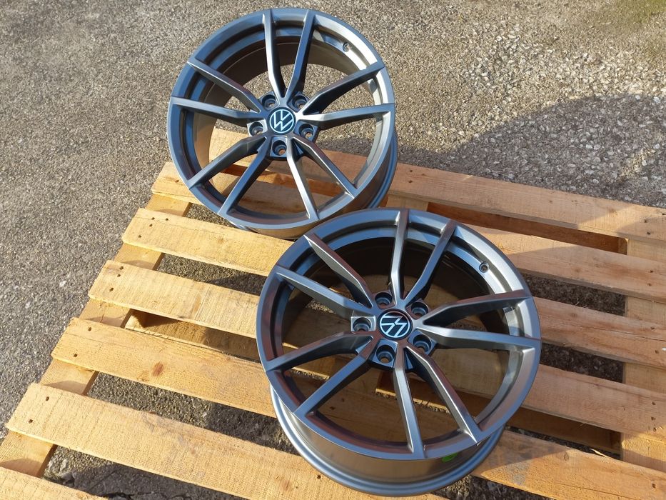 17"Vw Poteria Gunmetal 7.5j et40 Golf Passat Tiguan Touran Caddy Seat Škoda Чисто Нови