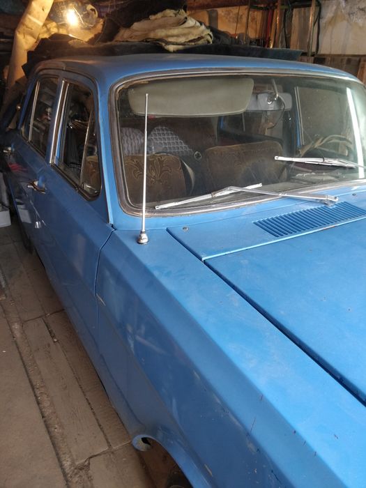 Волга 2400 — на ходу, всё работает