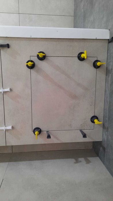 Кафельщик, укладка керамогранита