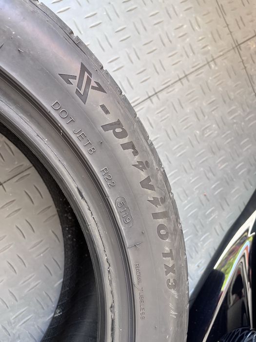 Летни гуми 245/45/19