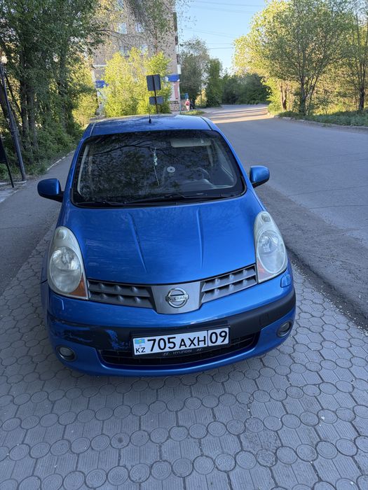 Продам Nissan Note e11