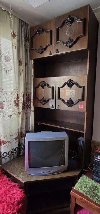 Продавам мебели-Спалня,секция,гардероб и шкаф за обувки