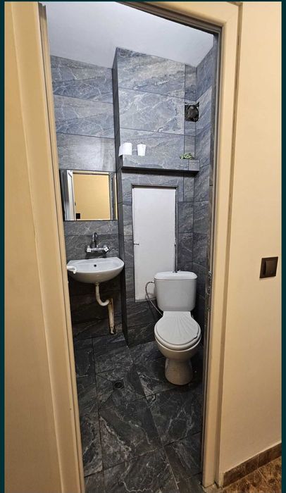 Дава се под наем Двустаен апартамент в Плевен, Сторгозия - 70 кв.м за 306 € - Снимка #6