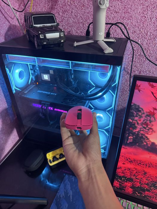 Kompyuter setup strimer va gamerlar uchun
