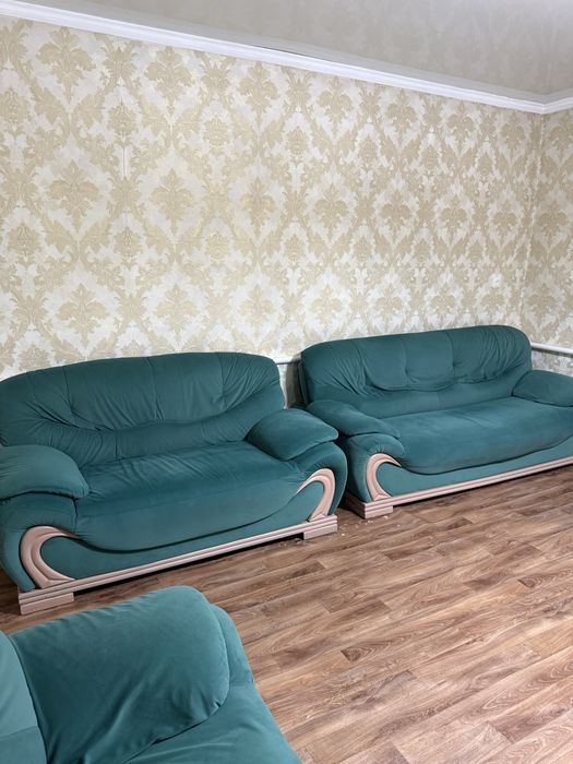 срочно продам диваны