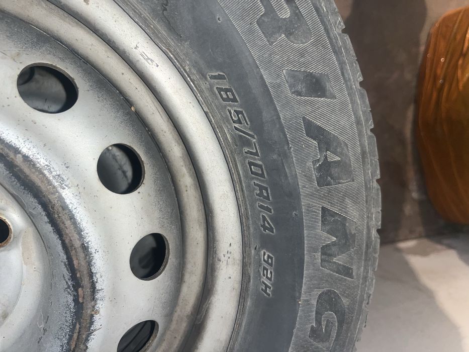 Бу шына летный,с дисками