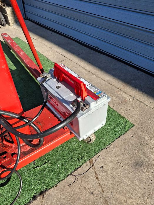 Електрически хидравличен кран тип жираф 12 V