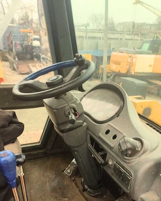 Фронтальный погрузчик FL935F