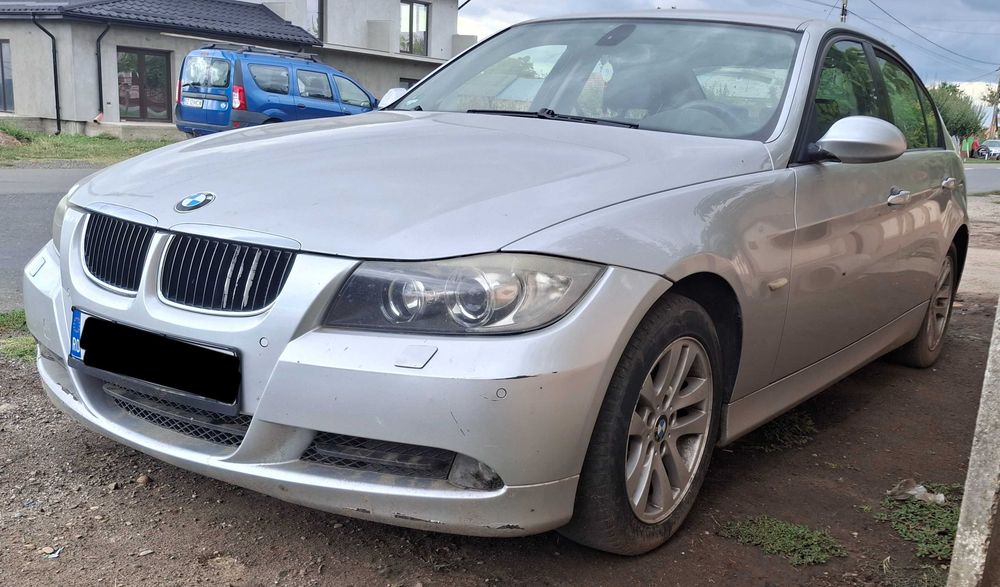 BMW 320i 2.0 Benzina 150 CP / 2006 / Manuala / Piele
