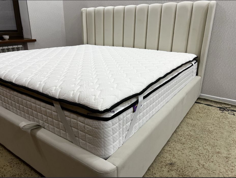 Топпер (наматрасник)