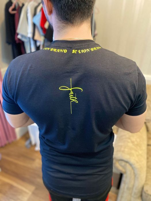 Мъжки тениски във всякакъв размер