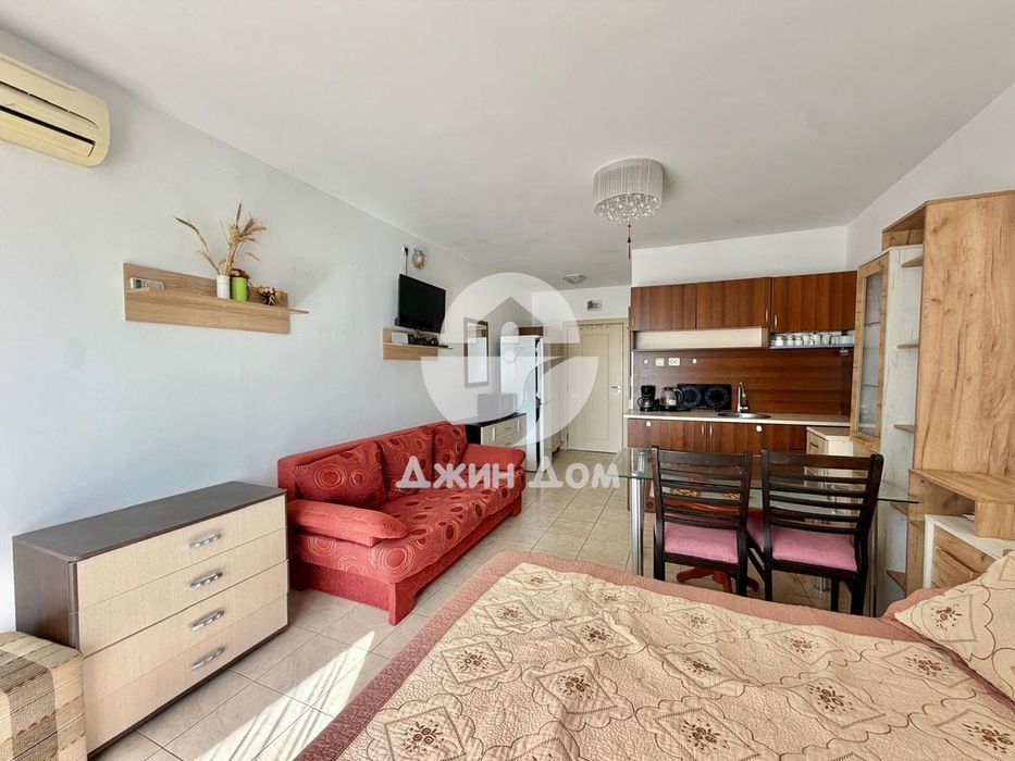 Продава се Едностаен апартамент в к.к. Слънчев бряг - 40 кв.м за 1600 €/кв.м - Снимка #3
