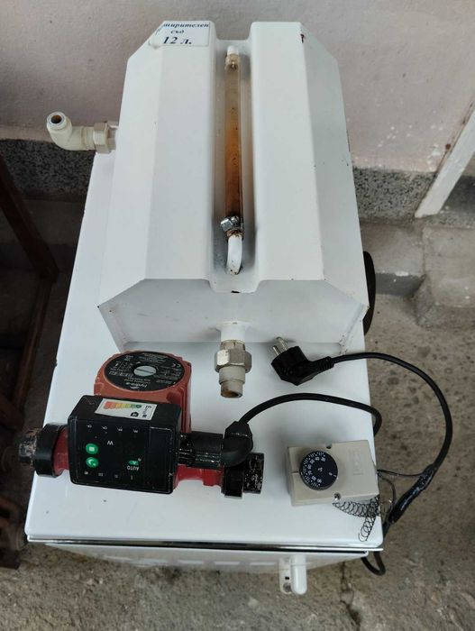 Котел за локално парно отопление на апартамент или етаж от къща