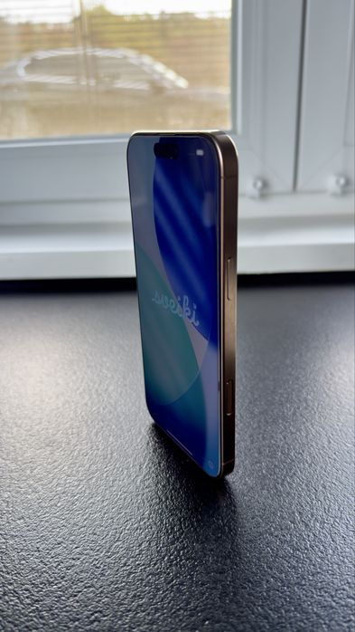 Iphone 16 pro desert titanium