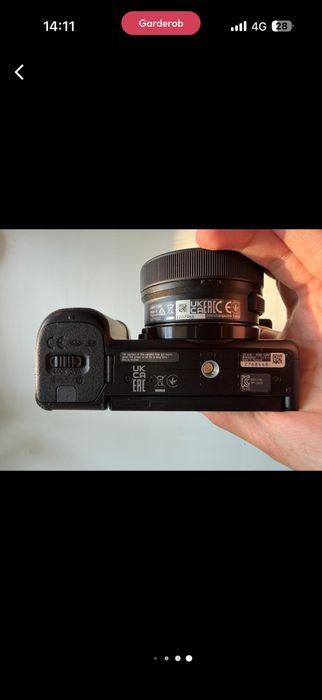 Sony zv e-10  + вспышка с чехлом в комплекте