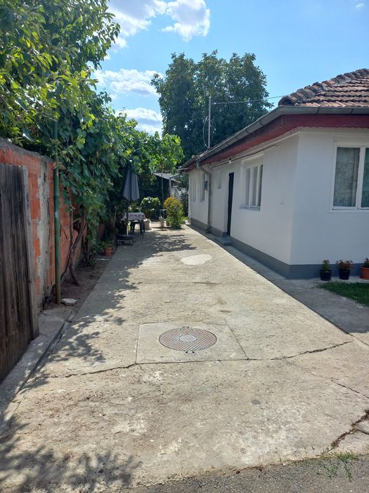 Casa cu teren de vânzare Voluntari