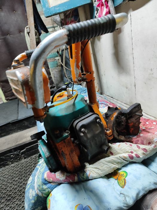 Продам пилу УРАЛ 2 Т