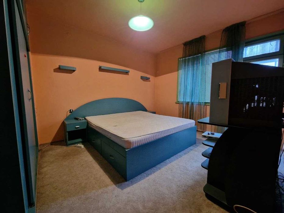 Дава се под наем Тристаен апартамент в Варна, Център - 85 кв.м за 578.34 € - Снимка #6