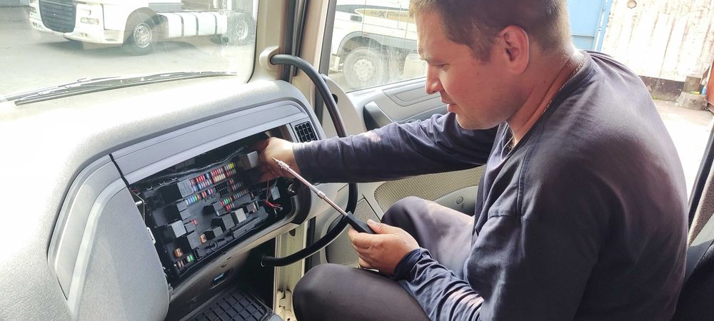 4G GPS трекер с установкой