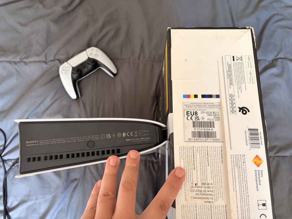 PlayStation 5 Slim Digital – като нов, с оригинална кутия