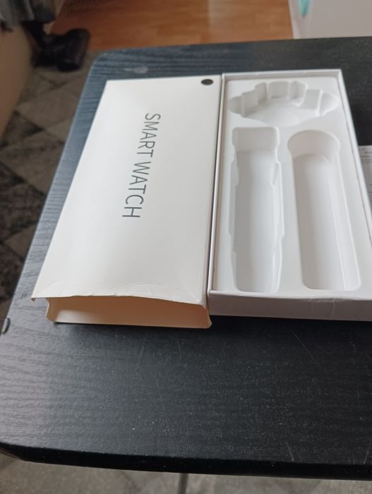 Здравейте продавам смарт часовник състояние използван