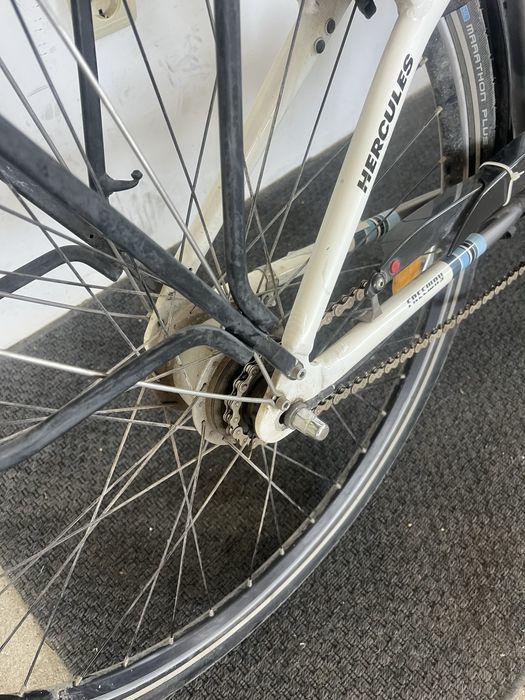 Bicicleta damă Hercules 28