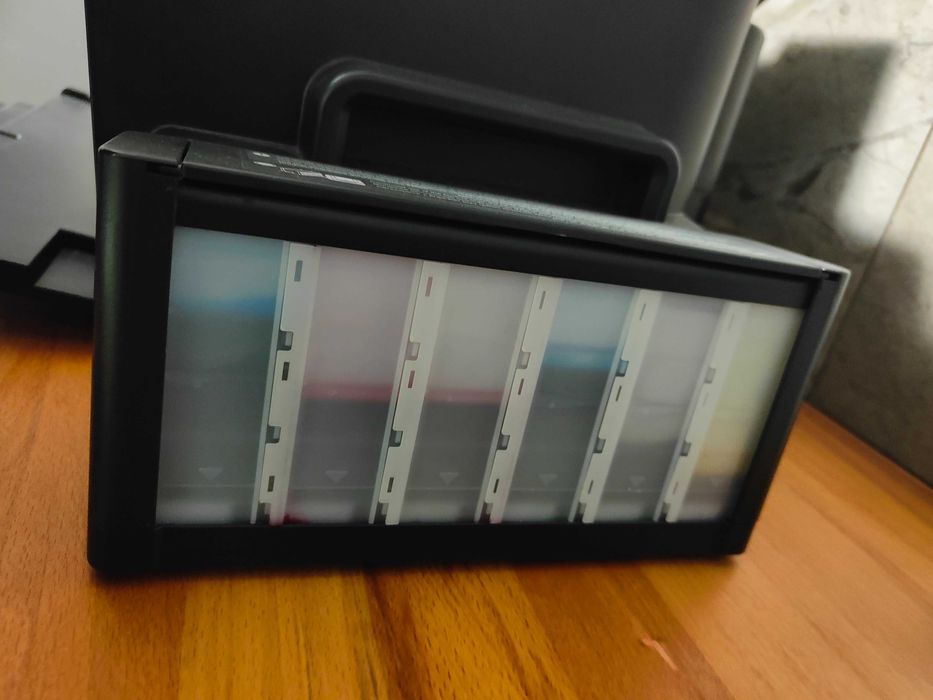 Epson L1800 – A3+ фотопринтер със система за мастило (6 цвята)