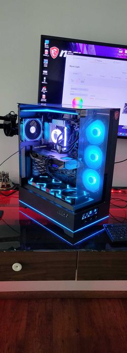 Gaming PC Statie de Lucru Intel I9 14900f RX 9070 16gb