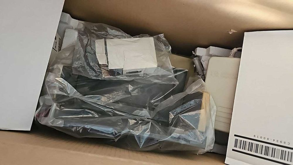 принтер лазерный HP в рабочем состоянии