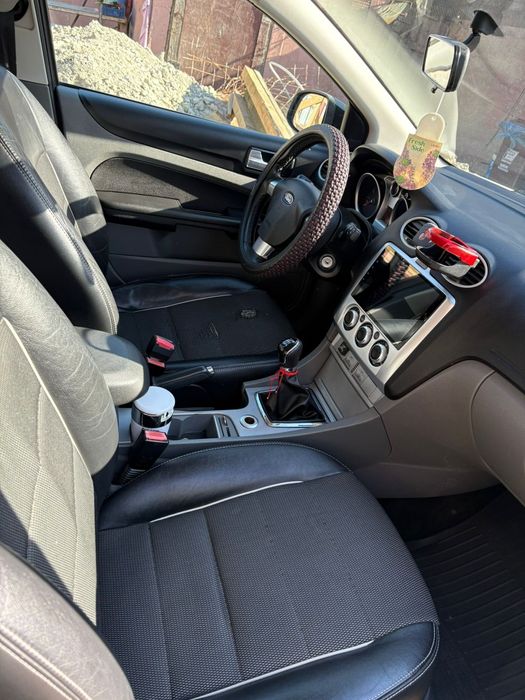 Ford focus 2009 GPL