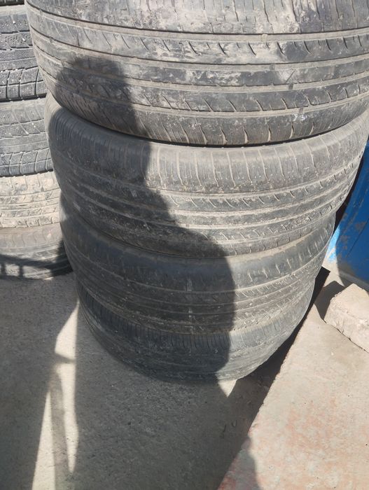 Продам хорошо шина