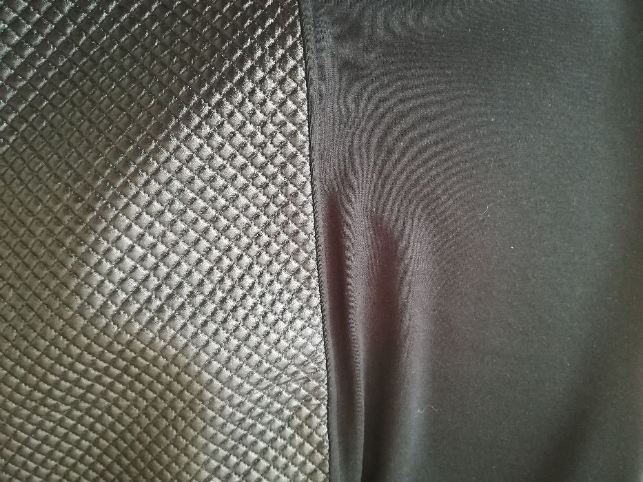 Пола от капитонирана еко кожа М