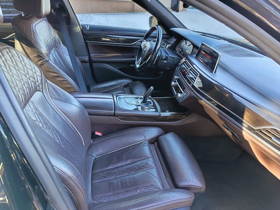 Bmw seria 7 long 2017