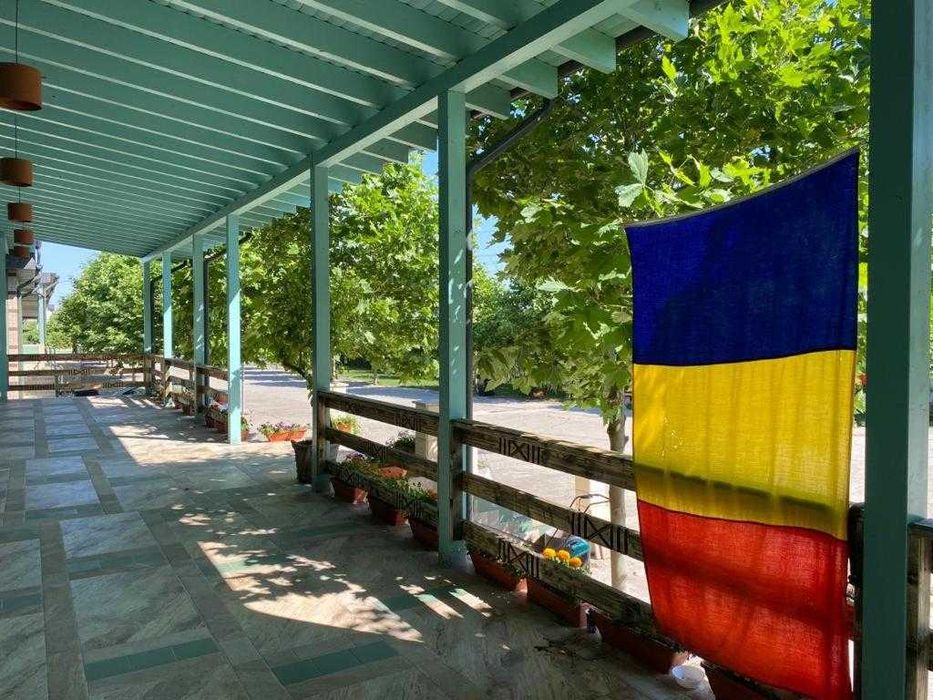 Locație ideală la Corbu pentru team-building, tabere și evenimente – piscină, 43 camere