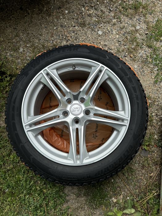 Продам диски с резиной