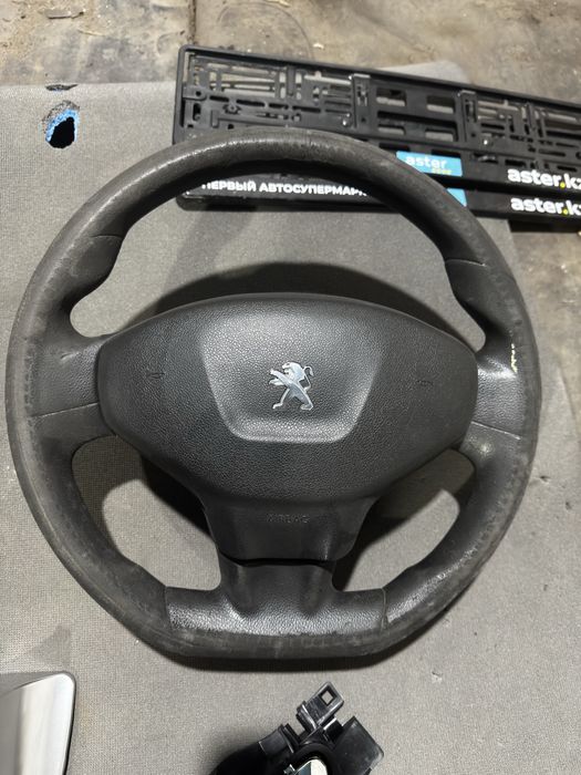 Запасные части Пежо 301