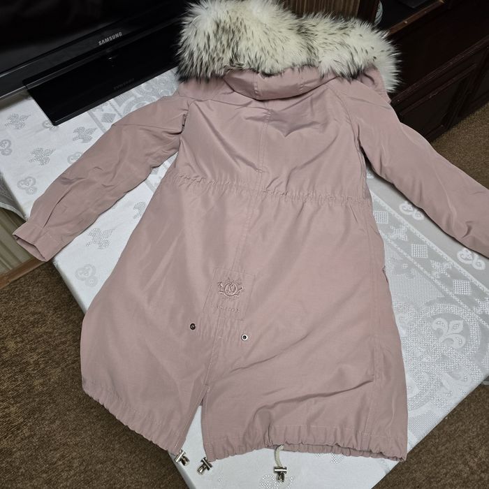 Продам куртку парку женскую