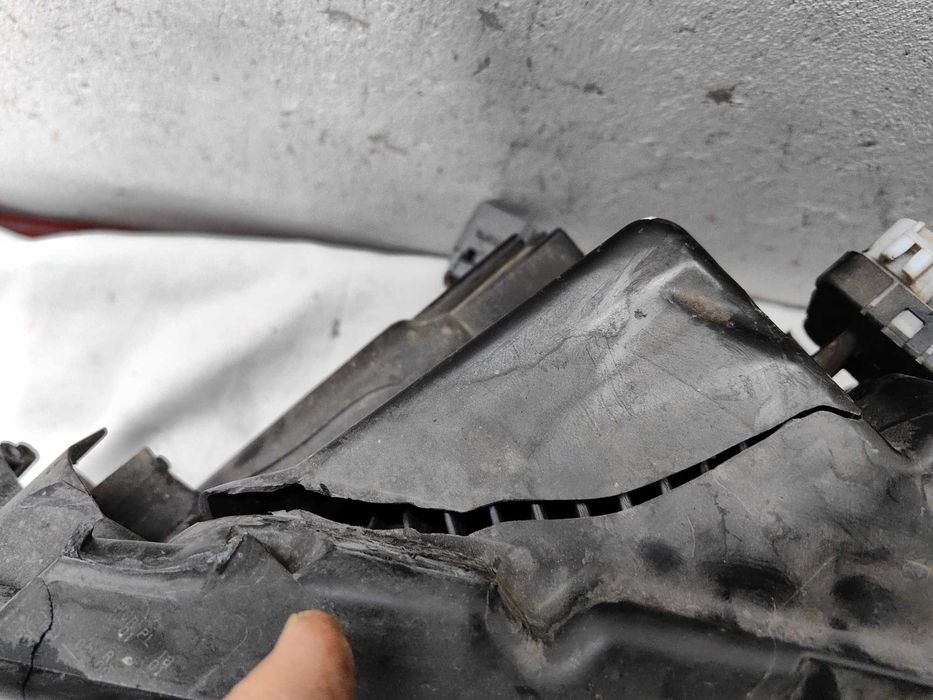 Оригинален фар Тойота  Toyota Hilux Full Led