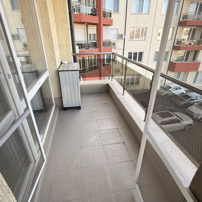 Дава се под наем Двустаен апартамент в Перник, Изток - 70 кв.м за 448.8 € - Снимка #9