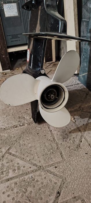 Продам лодочный мотор Парсун 9.8